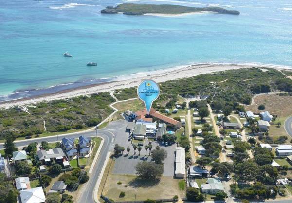 Lancelin Beach Hotel
