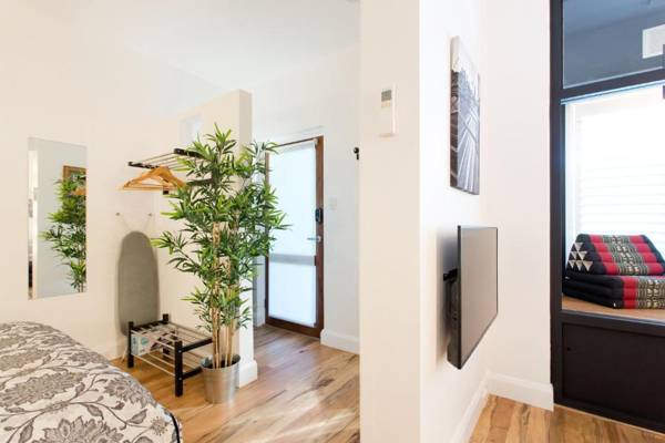 Industrial Central Apartment - Shop 8