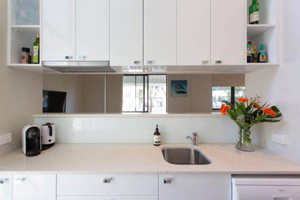 Luxury Modern Escapia