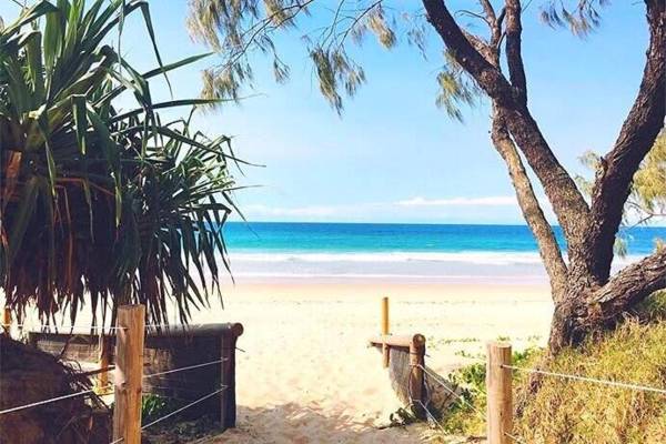 Steps From The Beach 3br Apt FREE WifiPoolParkingApple TV