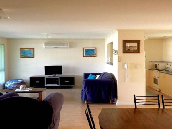 Pascalinga - 38 Carrickalinga Road