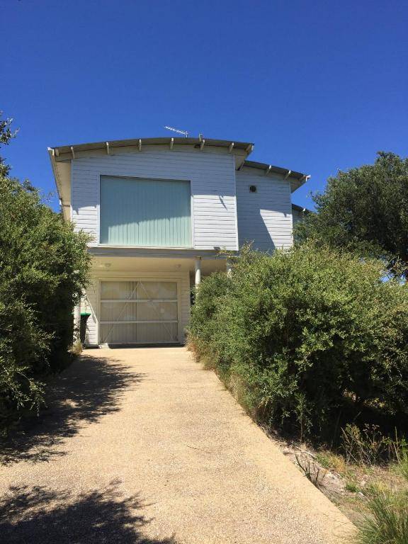 The White House Sandy Point