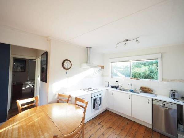 Sandy Point Holiday House - Beach Parade Sandy Point