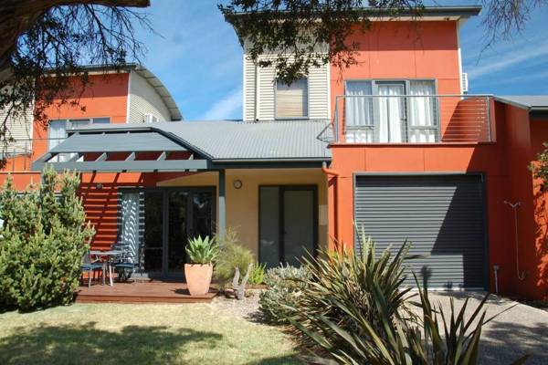 Surfside 2 Sandy Point