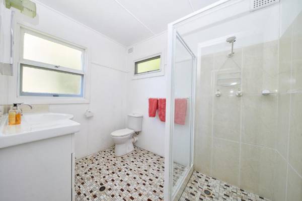 Paradise Bungalow Waterfront