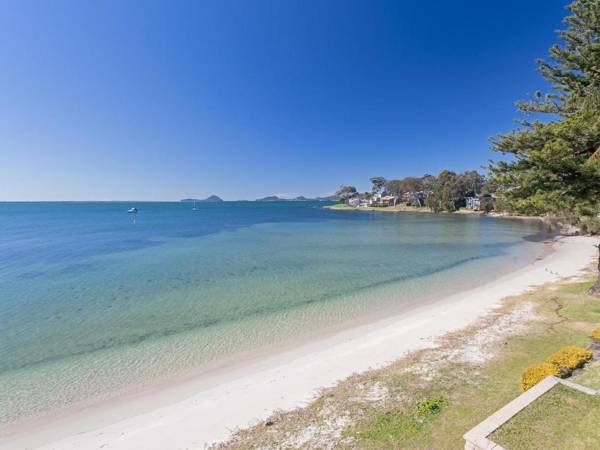 Sunrise Waters' 2/63 Soldiers Point Road - stunning waterfront property