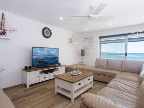 Sunrise Waters' 2/63 Soldiers Point Road - stunning waterfront property