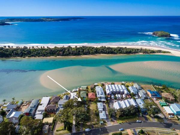 RIVERSIDE STUDIO Minnamurra 4pm check out on Sundays