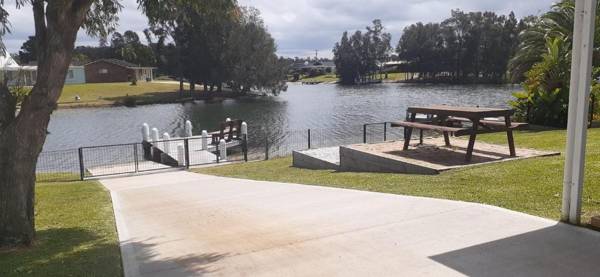 The Waterfront on Teal