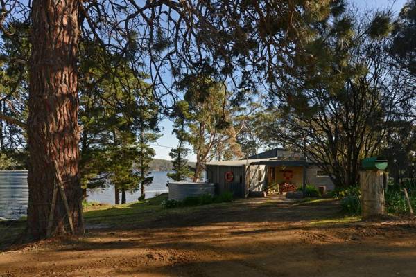Taylors Bay Cottage