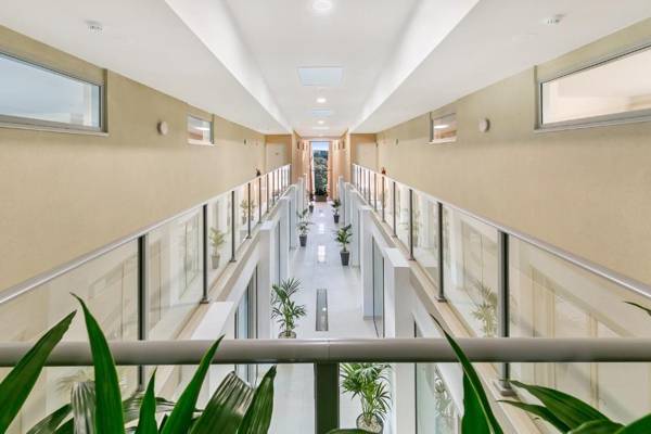 Salt 15 Luxury Apartment