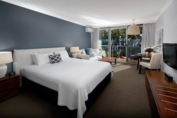 Bannisters by the Sea Mollymook