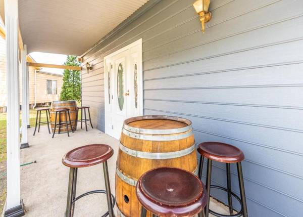 Madigan Wine Country Cottages