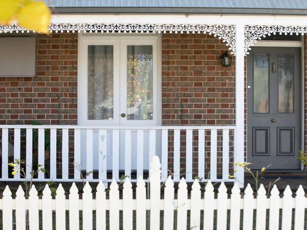 Advilla - stylish charming and central location