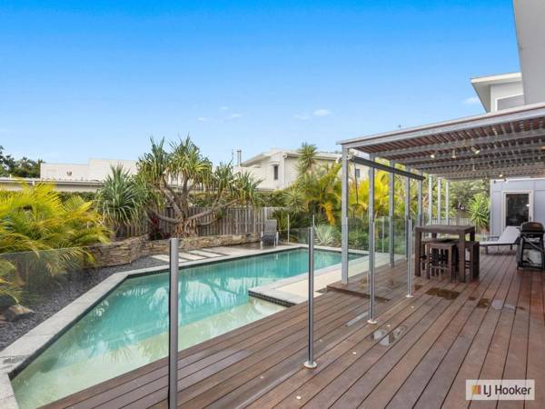 Casuarina Surfbreak Beach House