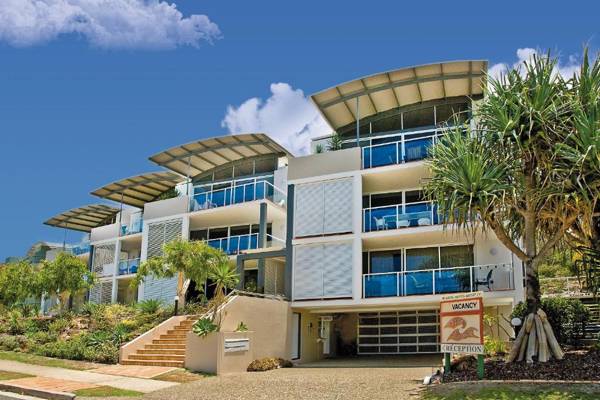Aqua Promenade Beachfront Holiday Apartments
