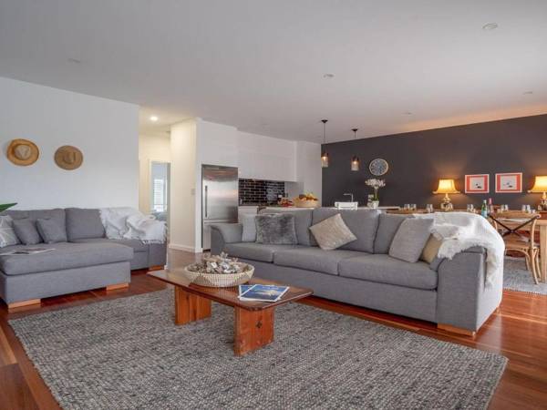 Bella K - style comfort and location