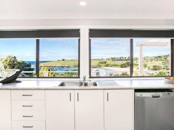 Ohana Oasis - STAY 3 PAY 2 OR Lazy Sunday late checkout