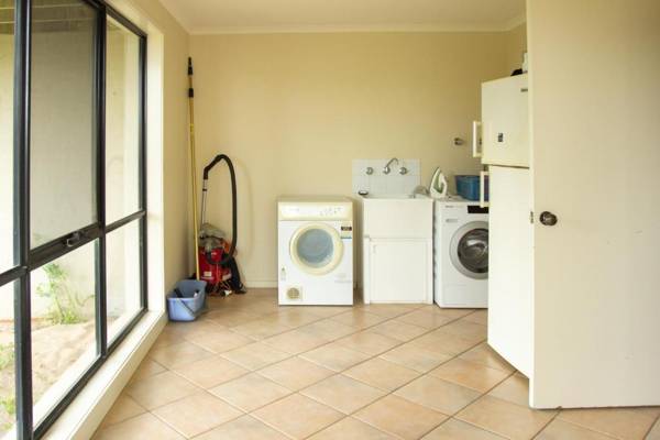 Boathouse Holiday House