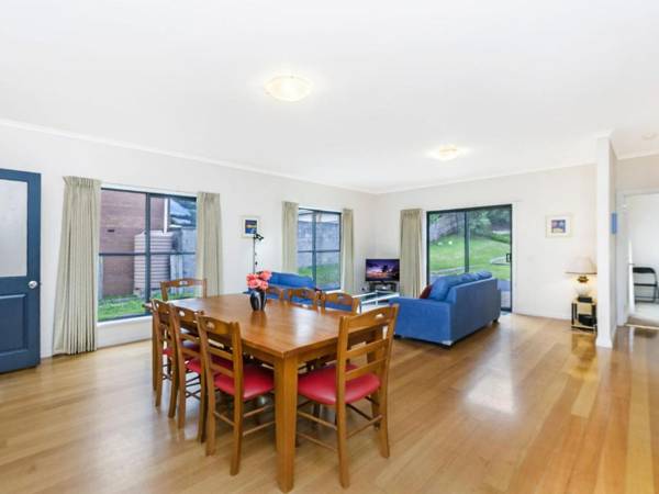 Kurrawa - Near East Beach