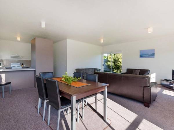 Julieanne - South beach home made for families