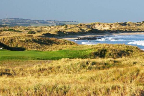 Sandpiper - charming beach villa