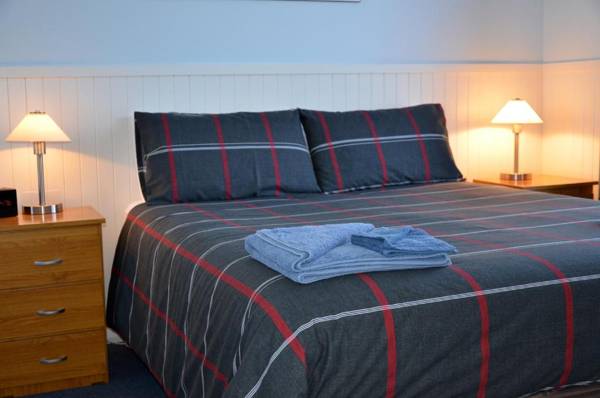 Castaway Holiday Apartments