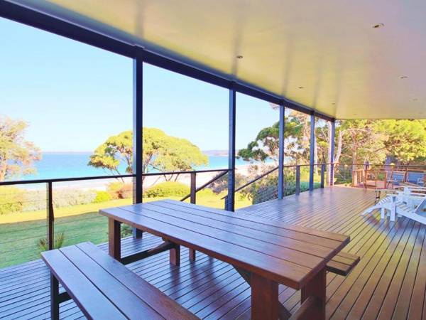 Sea Magic on Hyams Beach 4pm Check Out Sundays