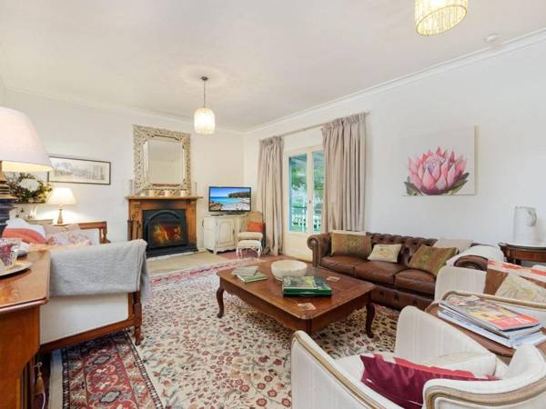 The Tor Southern Highlands 4pm Check Out Sundays