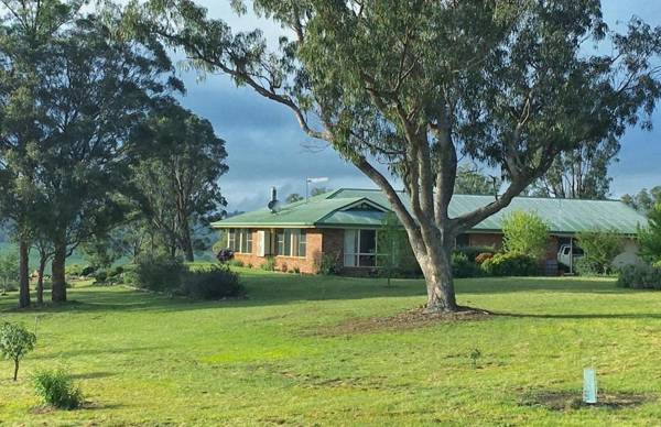 Waterfall Way Farmstay