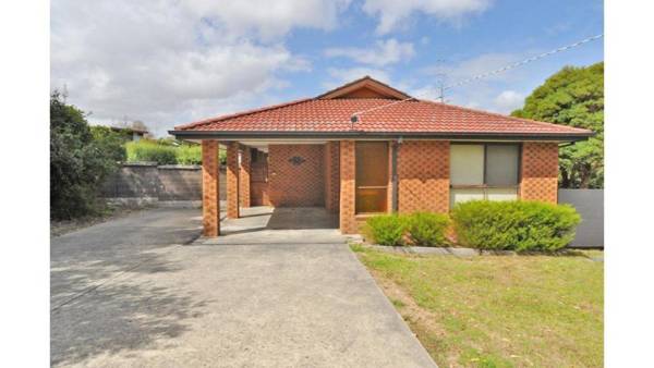 FAMILY RETREAT ON ANDERSON