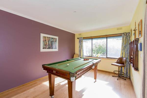 HOLIDAY ON NAUTILUS INVERLOCH