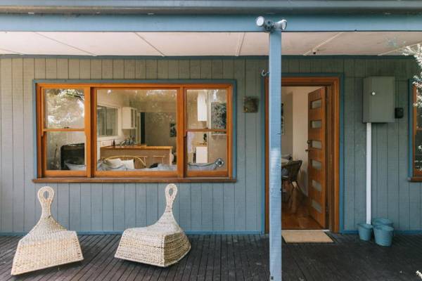 DOVESTONES BY THE SEA - INVERLOCH