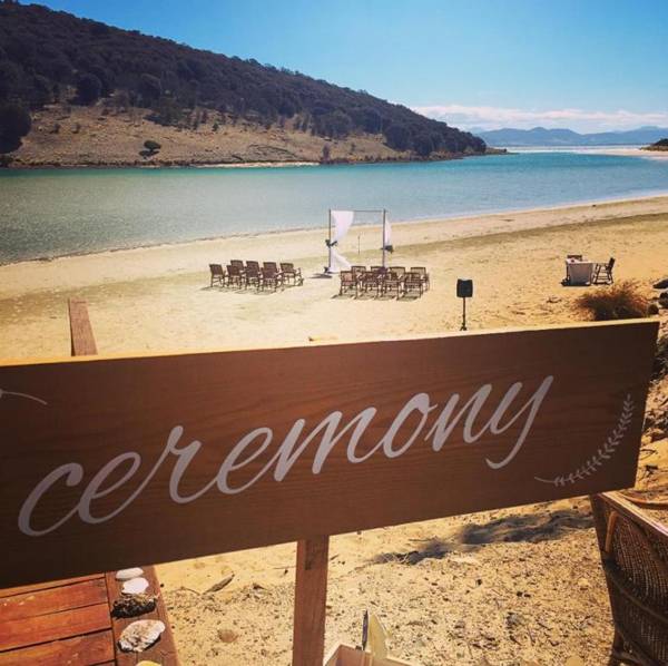 Steeles Island Retreat