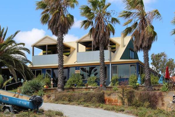 Seamoore Resort Beach House