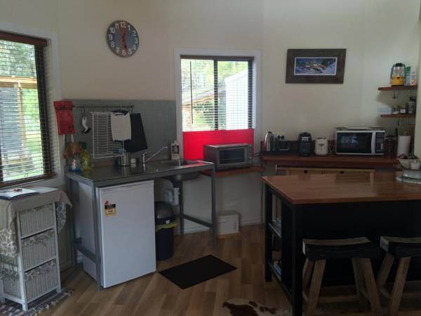 Ionaforest Yurt & Shepherds Hut