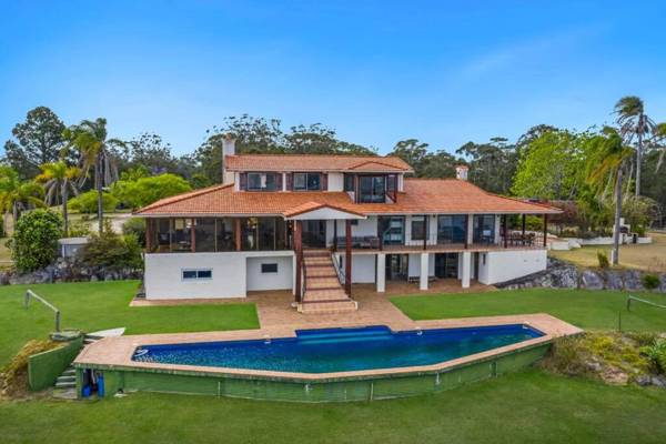 Casa Del Rio - LJHooker Yamba