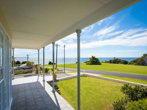 31 McMillan Crescent