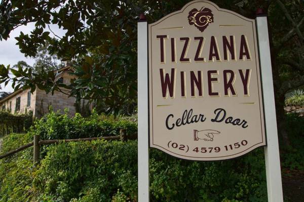 Tizzana Winery Bed and Breakfast