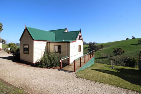 Maple Ridge Cottages