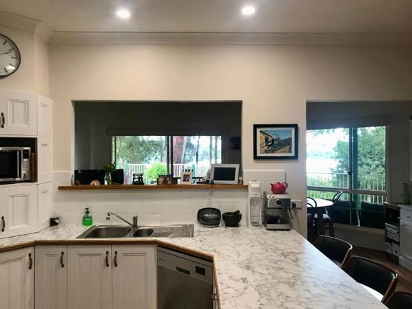 Blue Gum Cottage on Bay