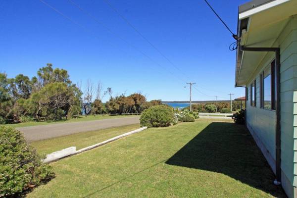Berrara Cove Beach House