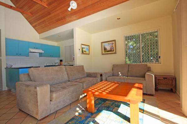 Sea Shell Chalet @ Berrara Chalet