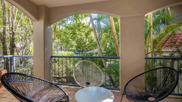 Sanctuary Lake Apartments