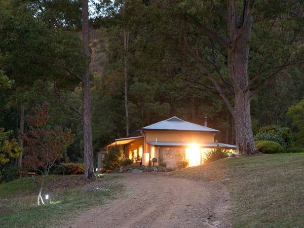 Lyrebird Studio Hideaway in the Watagans - be at one with nature