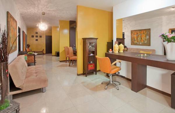Workspace - Holiday Inn Resort Aruba - Beach Resort & Casino an IHG Hotel
