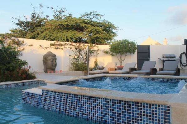 NEW! Palm Beach # 34 Suitable for 8 persons 4 bedrooms 4 bathrooms