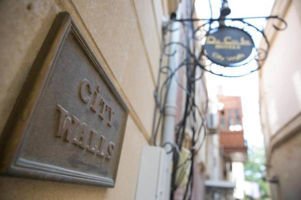City Walls Hotel