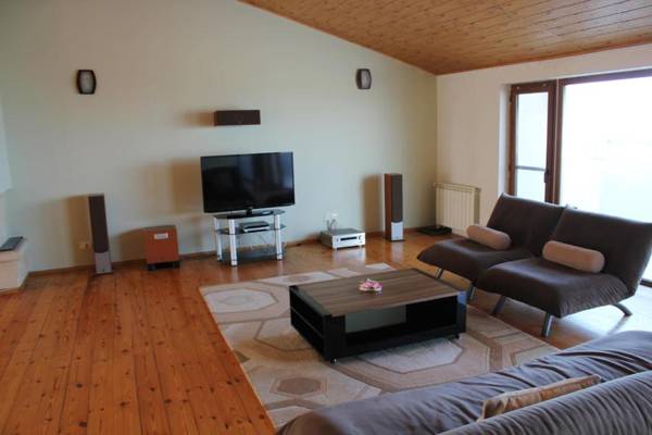 Apartment with Top downtown view