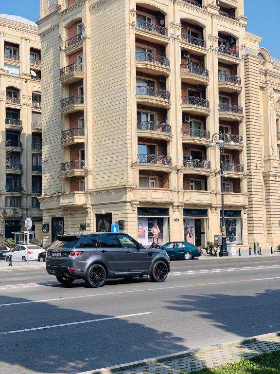 Promenade 2 BDR Apartment